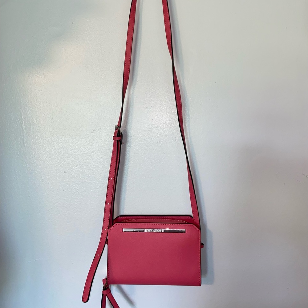 Steve Madden wallet bag